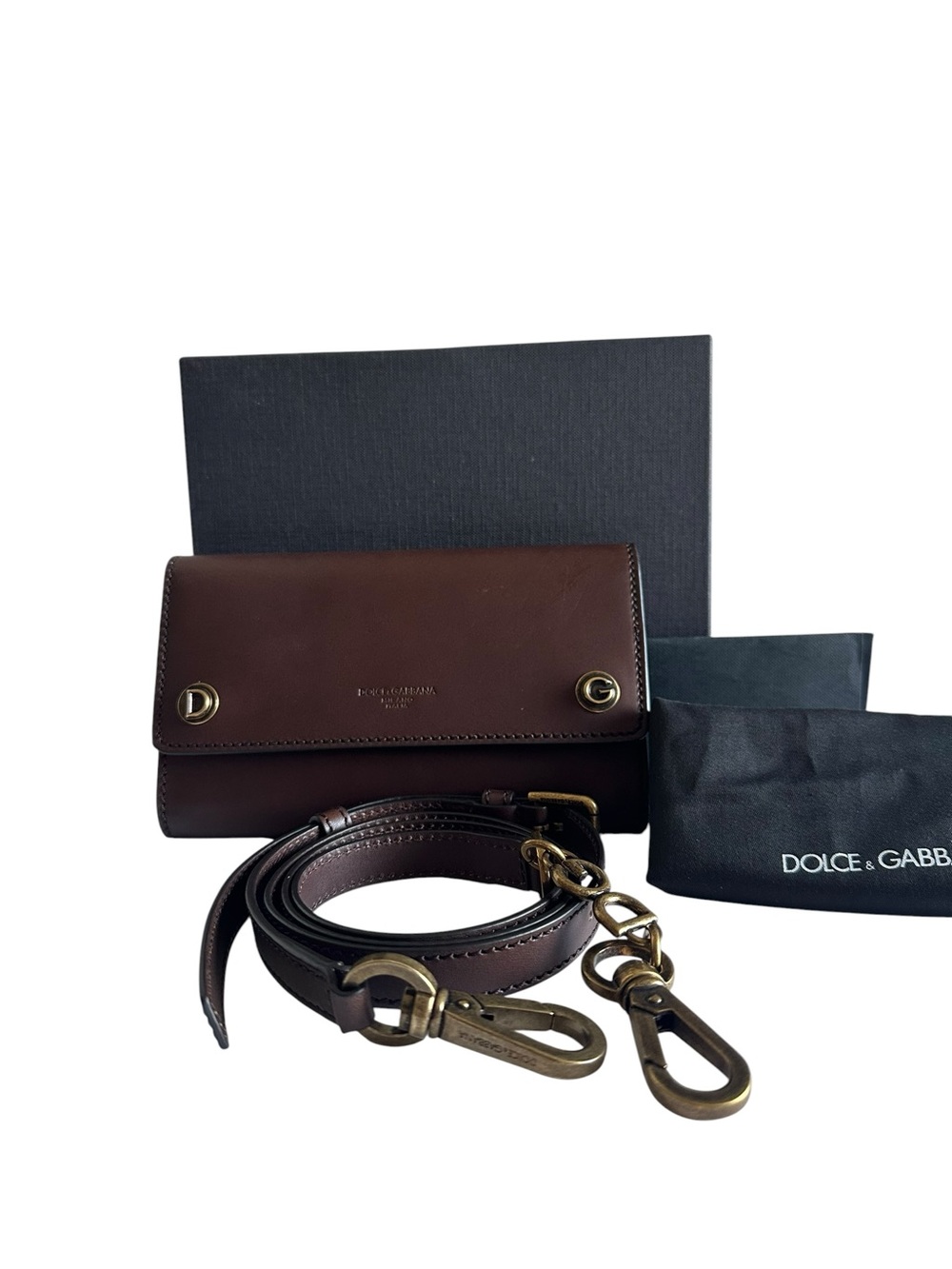 Dolce & Gabbana Logo Embossed Leather Crossbody Bag / Clutch 🤎✨ NWT / Full Set